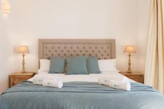 MARBELLA BANUS SUITES - Terrazas de Banus Garden Views - Marbella - 0