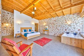 Romantic 1BR Pool Villa in Nature - Kalkan - 5