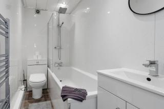 Free Parking - Sleeps 6 - 2 Bedrooms - Newly Renovated - Greenock - 7