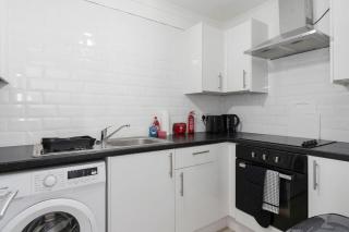 Free Parking - Sleeps 6 - 2 Bedrooms - Newly Renovated - Greenock - 5