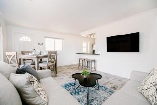 The Gem! Walk or Bike to the Beach, Quality & Comfort - Naples - 0