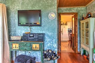 Charming Cabin near Great Smoky Mountains National Park in Sevierville, Tennessee - Sevierville - 1
