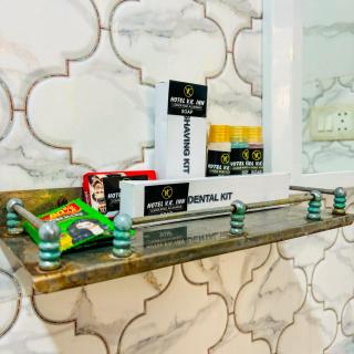 Hotel VK Inn, Near Prayagraj Junction - Prayagraj - 2