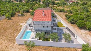 Dazlina Resort New! 14 guests villa, Breakfast & Pool - Dazlina - 8