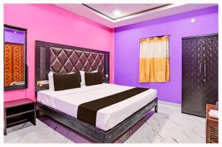 HOTEL R-G PALACE Near Marine Drive Road - Sea Beach & Jagannath Temple - Free Wi-Fi- and Parking - Best Hotel IN Puri - Puri - 0