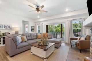 New Lakeside Haven - Picturesque - Branson - 0