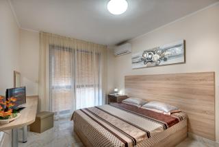 Poseidon VIP Residence Club Balneo & SPA Resort - Nesebar - 6
