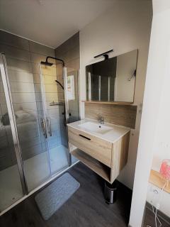 3 pièces spacieux plein centre, parking,clim, terrasse, jardin - Foix - 5