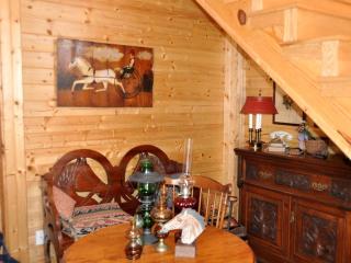 Country Cabin Rental with Rustic Charm in Gainesboro, Tennessee - Gainesboro - 5