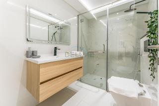 Family-Friendly 2BR, Near Circle Mall and JVC Park, Hanover Square, Jumeirah Village Circle by Deluxe Holiday Homes - 2