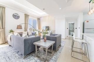 Family-Friendly 2BR, Near Circle Mall and JVC Park, Hanover Square, Jumeirah Village Circle by Deluxe Holiday Homes - 9