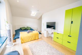 Modern Design Studio Apartment - Cardiff - 0