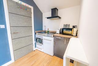 Modern Design Studio Apartment - 8