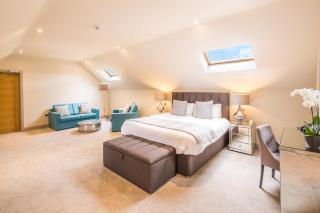 The Chequers Inn - Beaconsfield - 8