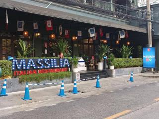 The Quarter Ploenchit by UHG - Bangkok - 3