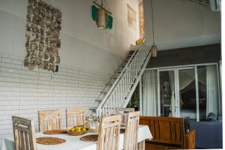 Private-Pool Family Villa near Canggu Beach - Tumbak Bayuh - 3