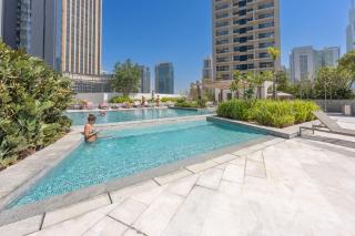 StayShort - Spacious Unit in Marina Sleeps 6 with Canal Veiws - 7