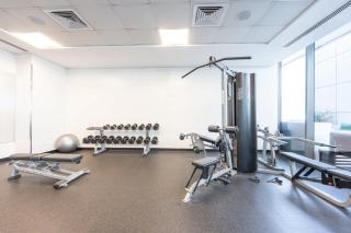 StayShort - Spacious Unit in Marina Sleeps 6 with Canal Veiws - 6