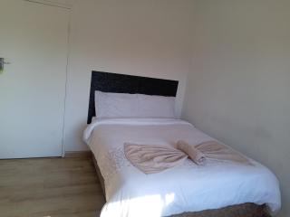 TRIANGLE STARS Guest House - 2