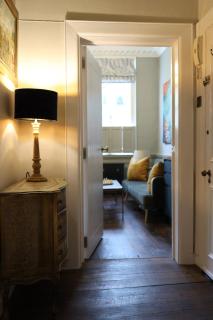 Bijou Beauty - Bath Abbey - Bath - 4