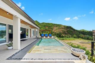 4BR Villa Oceanview and Infinity Pool - 4