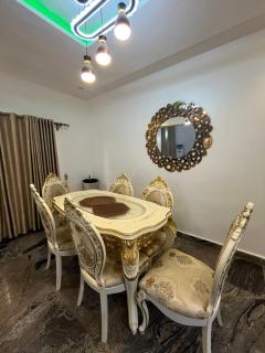 4 Bedroom Apartment In Oluyole - Ibadan - 4
