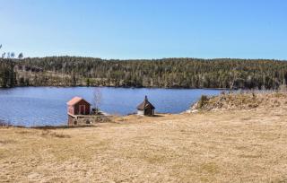 Amazing Home In Ed With Lake View - Ed - 1