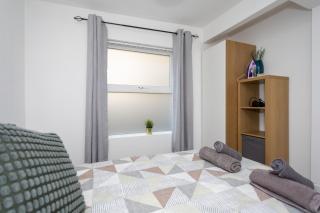 ALBERT LODGE- One Bedroom Apartment - Belfast - 4