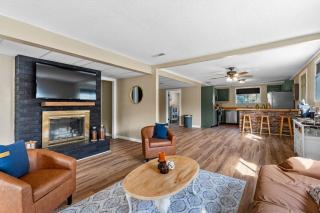 Charming Pet-Friendly Retreat in East Ridge - 0