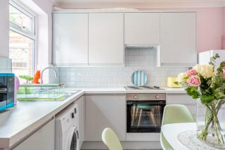Blue Sky House - York - 6