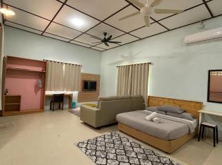 Pandan Laut Beach Resort - 5