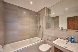 Five Ways pet-friendly 1Bed with parking, Monthly Stays Welcome - Birmingham - 4