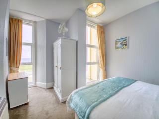 Apartment 2 - 1 Bedroom Sea Front-Sea Views-Free Parking - Paignton - 9