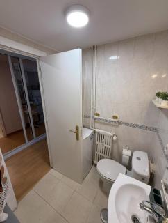 Precioso estudio en Bernabeu Plaza Castilla - Madrid - 3