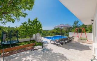 Holiday Home Kristina - Makarska by Villas Guide - Donji Vinjani - 1