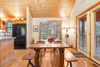 The Lodge on the Creek - Branson West Cabin with Beautiful Views - Branson West - 4