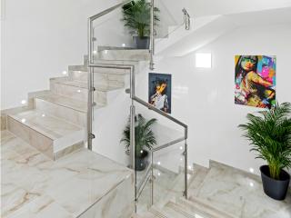 SKY9 Homes & Villas - Vienna South - Vösendorf - 1