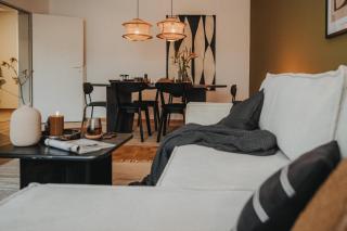 BLOOM Apartment für bis zu 6 Personen kostenloser Parkplatz Balkon Babybett 3 Zimmer - Oldenbourg - 0
