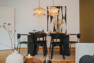 BLOOM Apartment für bis zu 6 Personen kostenloser Parkplatz Balkon Babybett 3 Zimmer - Oldenbourg - 2
