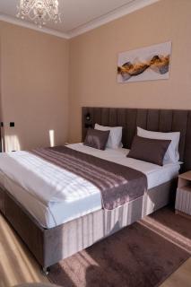 Hotel Palace Ukraine - 1