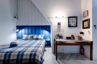 Non Inn The Barber King and Twin Rooms with Vintage Charm and Unique Design near Riverside and ICONSIAM - 2