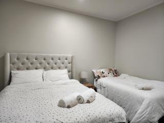 Entire home in Greenlane - Auckland - 6