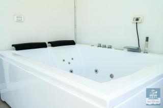 Villa Mediterranea Apartments - Seaview, Pool & Garden - Bari - 1