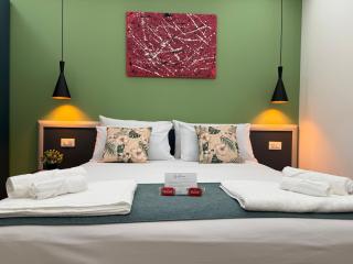Casa Teresa Guest Rooms - 8
