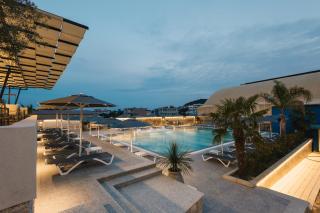 Hotel Blue Moon - 3