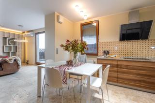 Apartament z tarasem 120m2, klimatyzacja, parking w garażu - Breslavia - 0