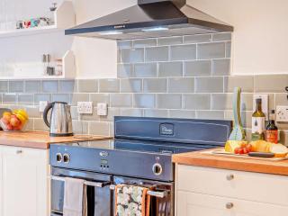 2 Bed in Bishopstone 93489 - - 4