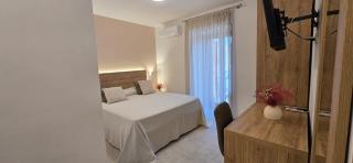 Hotel Punta San Francesco - Vieste - 9