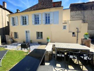 3 pièces silencieux plein centre parking clim patio - 9