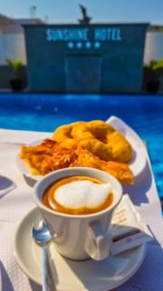 Sunshine Hotel - 3